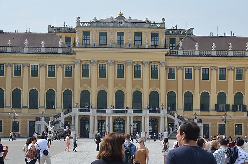 chateau-schoenbrunn.JPG