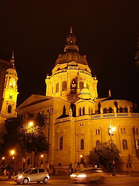 Basilique-st-Nicolas-pest.JPG